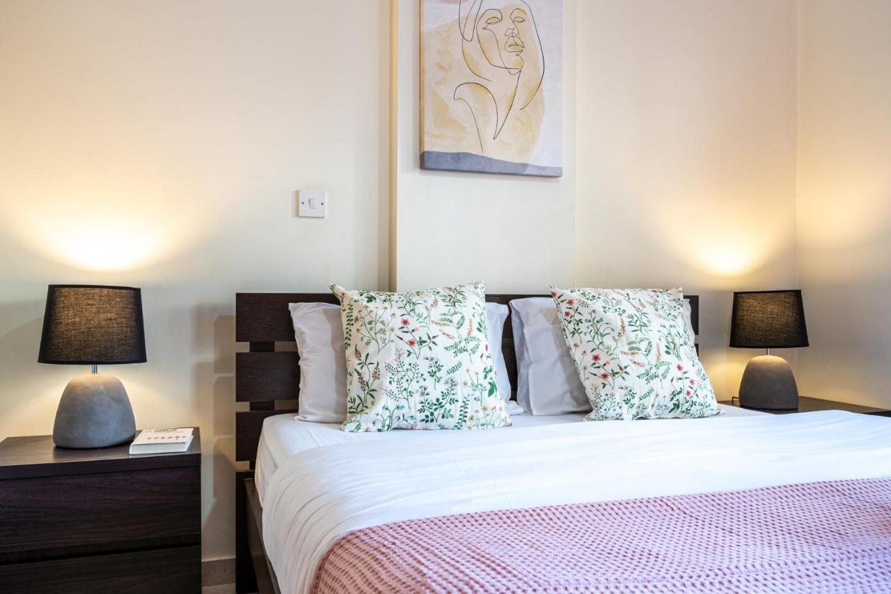 Freya 1-Bedroom Apartment In Ларнака Экстерьер фото